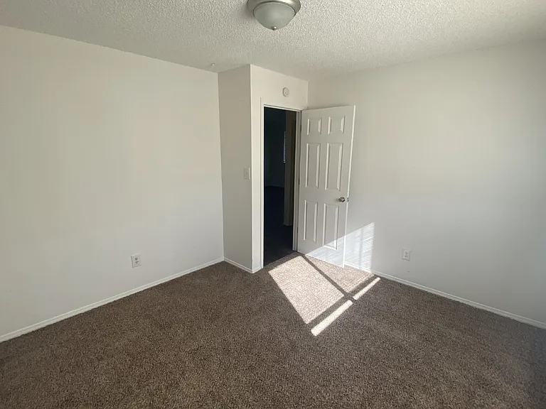 2629 E Uintah St #C — Photo 9
