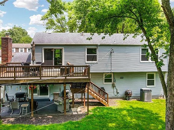 3rd image of 3669 Corkwood Dr