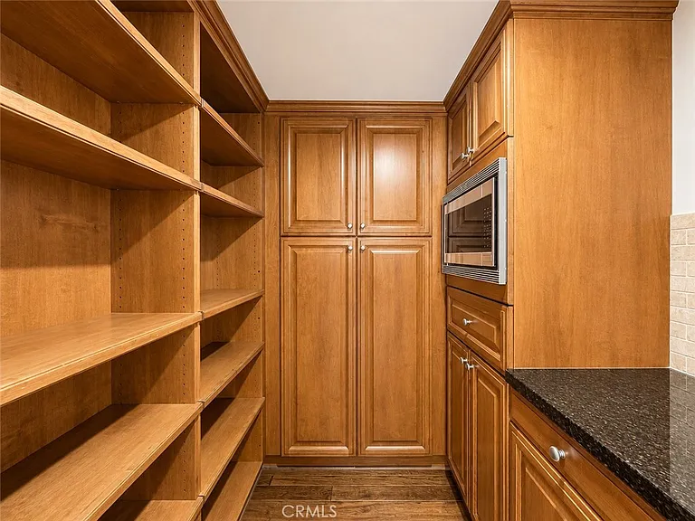 37 View Ter — Photo 15