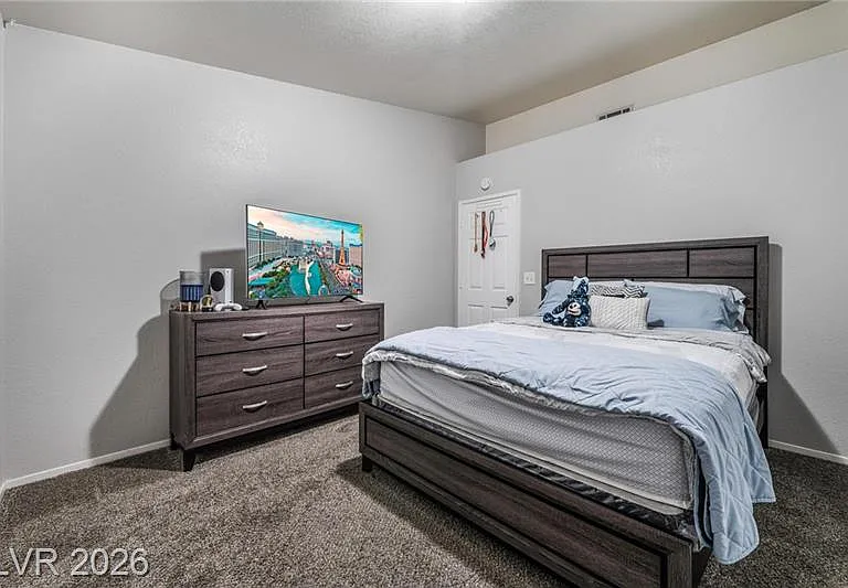 Second bedroom