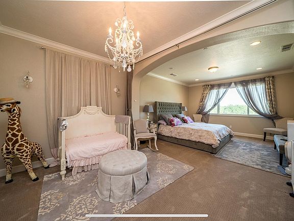 5th image of 1138 W Quail Rock
