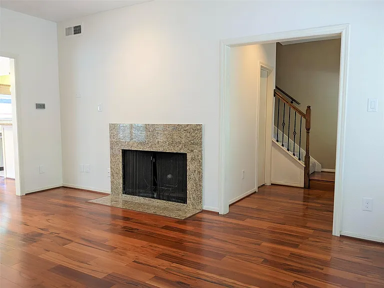 11711 Memorial Dr #133 — Photo 3