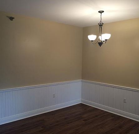 5th image of 1 Biscayne Dr NW Unit 211