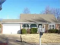 324 Whitehall Dr photo 1