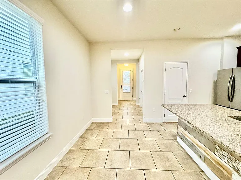7208 Milestone Dr — Photo 32