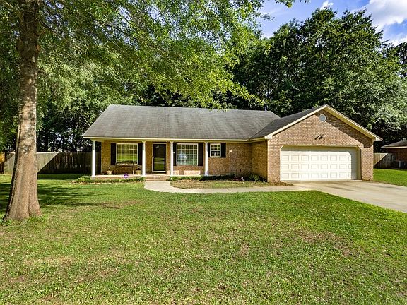 2nd image of 2620 Maidenhair Ln