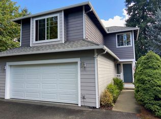 11462 109th Ave NE, Kirkland, WA 98033