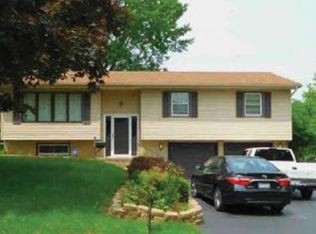 4251 Regina Rd, Decatur, IL 62526