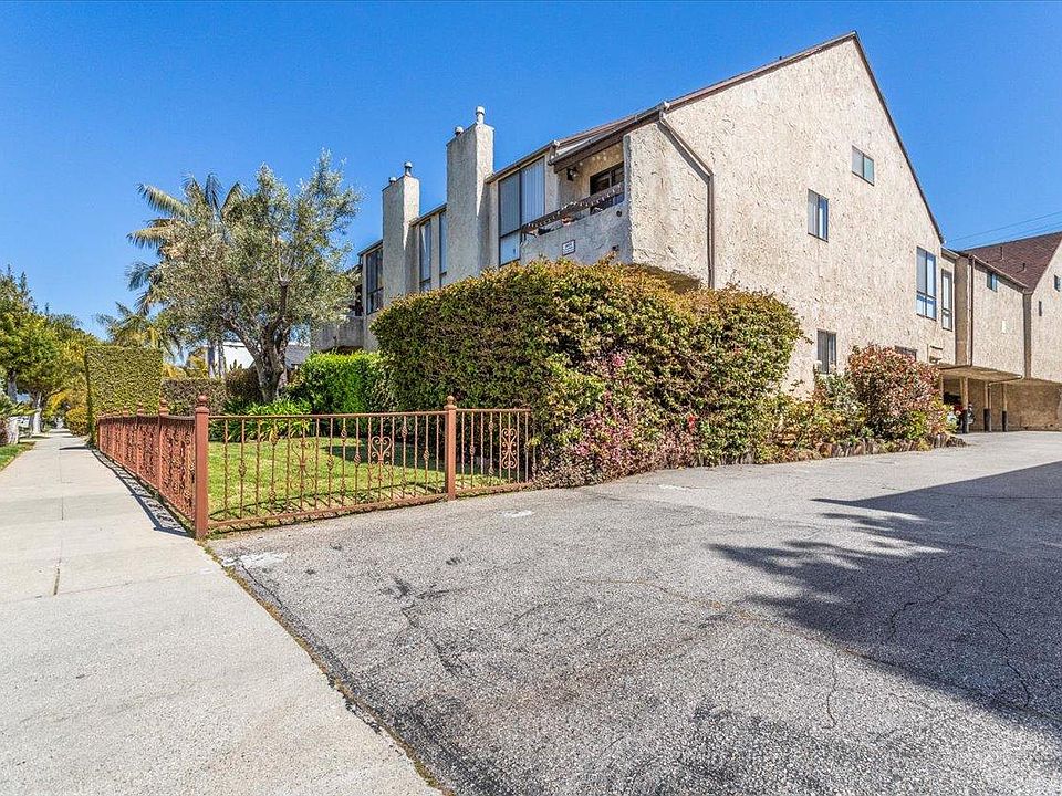 1st image of 2655 30th St APT 204