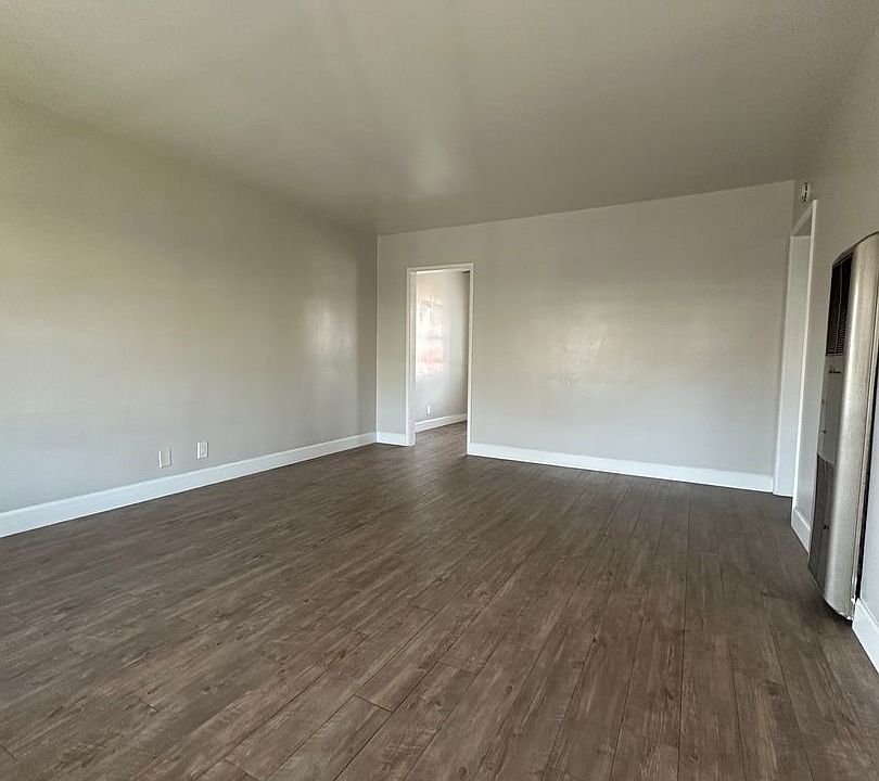 1st image of 116 S Orange Ave #H