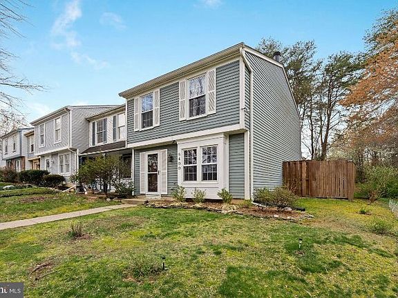 3rd image of 8400 Cacapon Ct