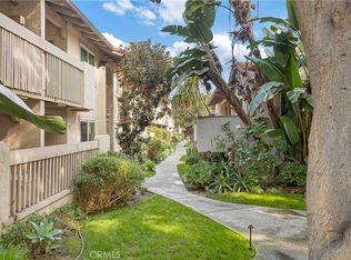 2352 Altisma Way Unit 4, Carlsbad, CA 92009