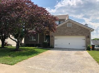 528 Ridge View Dr, Nicholasville, KY 40356