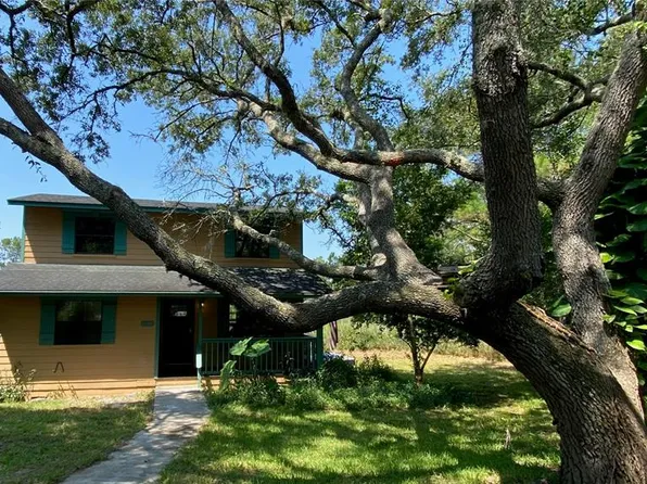 42111 Chinaberry Ct, Eustis, FL 32736