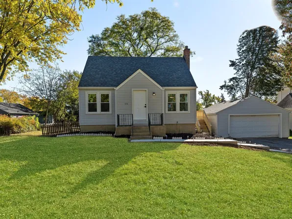 436 Circle Ave, Burr Ridge, IL 60527