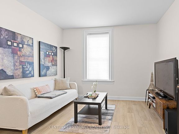 3rd image of 87 Victoria St #85