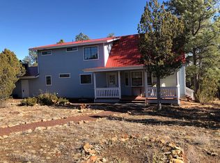 2950 E Lookout Ln, Overgaard, AZ 85933
