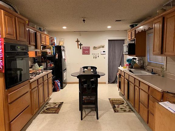 4th image of 424 W Yarmouth St