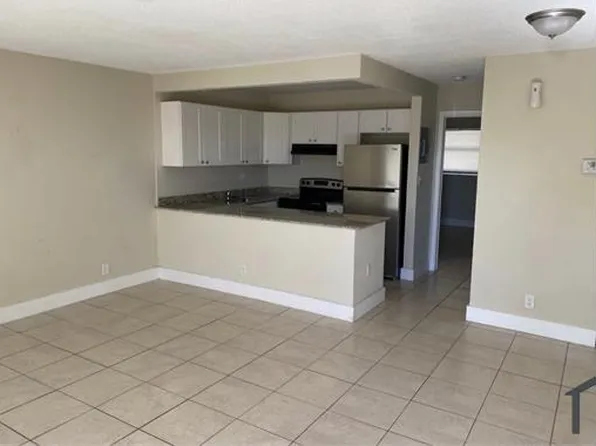 201 NW 32nd Ct, Pompano Beach, FL