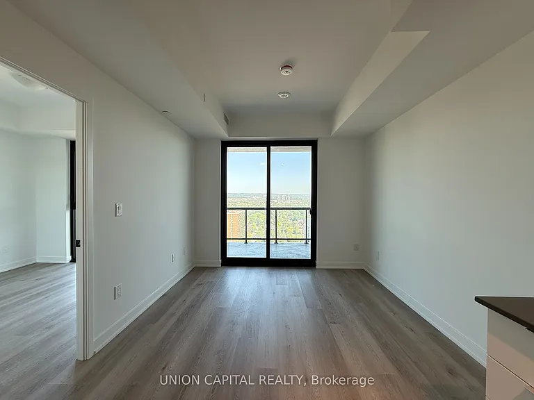 2075 Lakeshore Rd #2408 — Photo 11