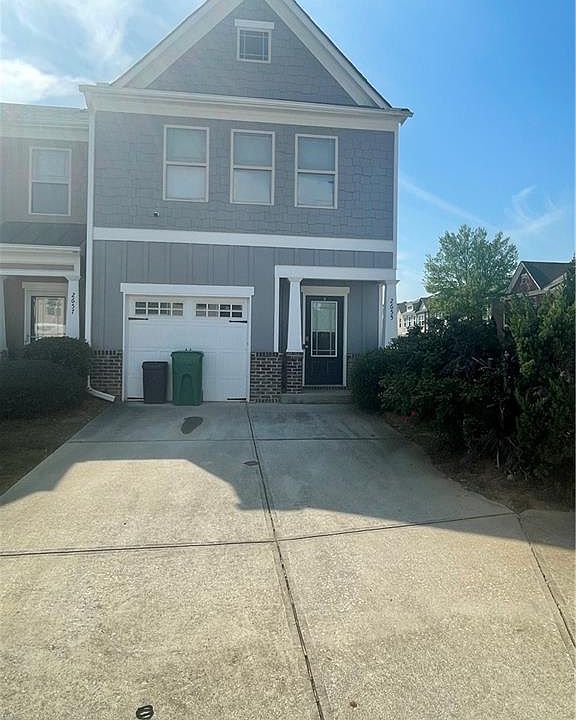 1st image of 2655 Avanti Way