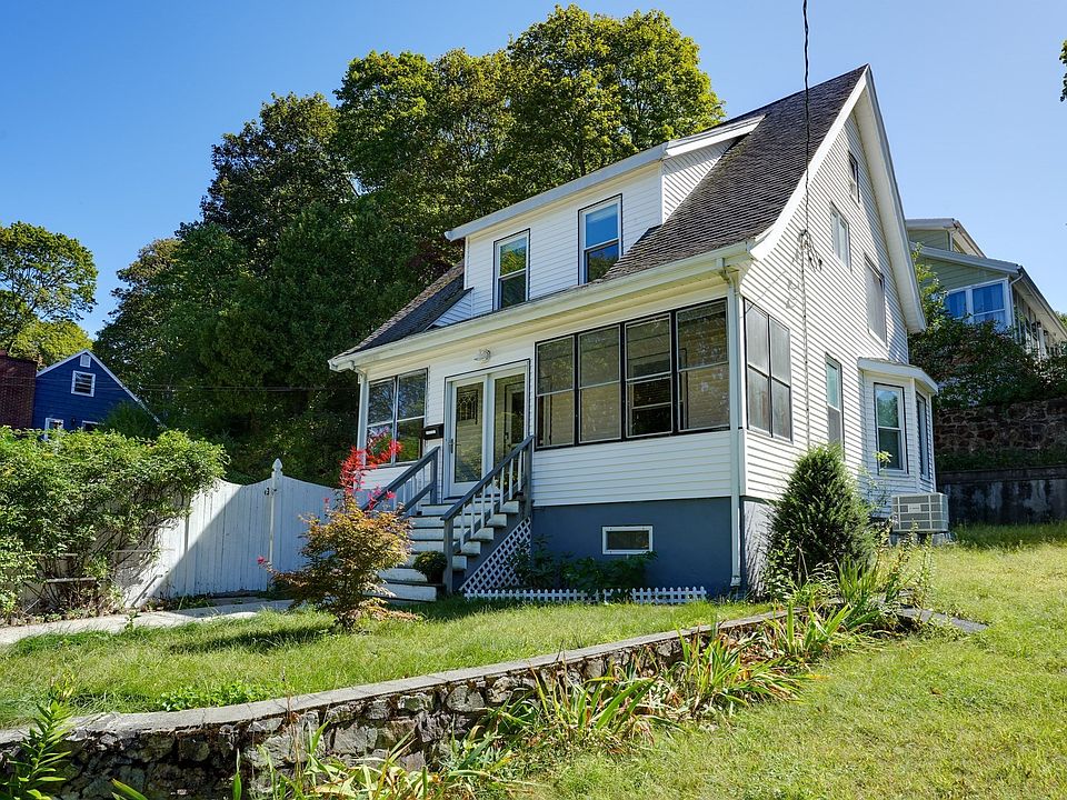 1st image of 1 Wakefield Ave