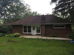 2022 Plum Creek Rd, Roaring Spring, PA 16673