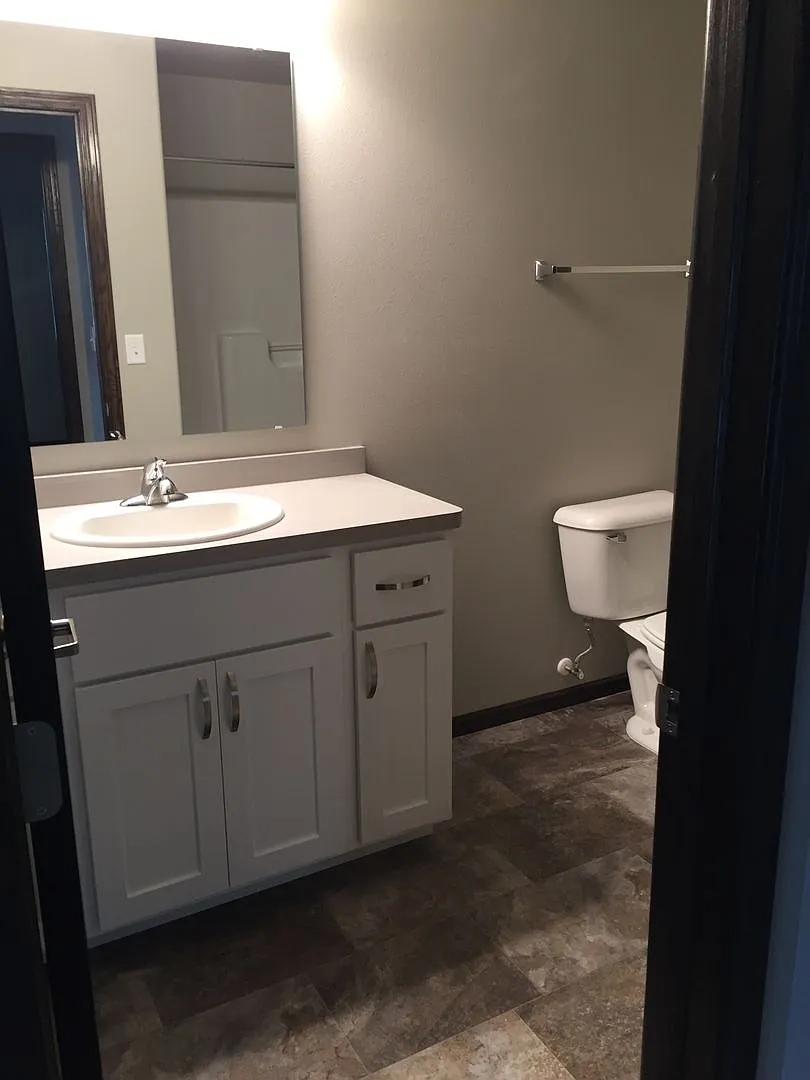 3 Bed 2 Bath Twin Home — Photo 3