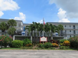 9233 SW 8th St APT 207, Boca Raton, FL 33428