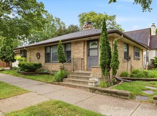 1305 52nd St E, Minneapolis, MN 55417