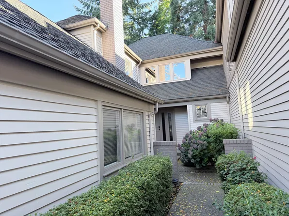 1720 Bellevue Way NE, Bellevue, WA 98004