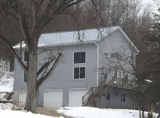 W1403 Ramrod Coulee Ln, Genoa, WI 54632