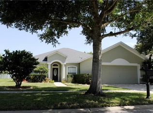 11750 Summer Springs Dr, Riverview, FL 33579