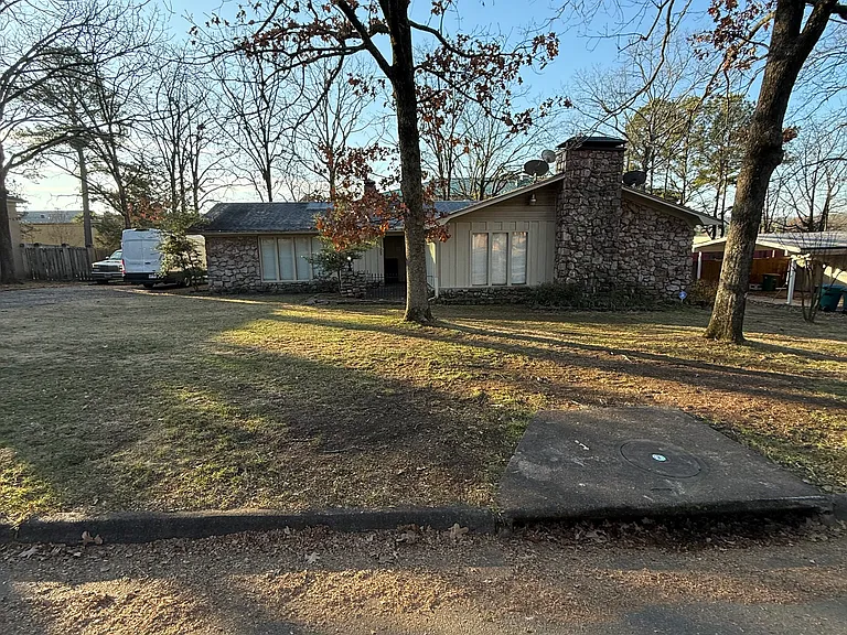 11305 Gila Valley Dr — Photo 2
