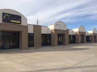 1300 W Jackson St, Auburn, IL 62615