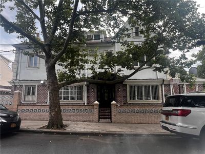 606 68th St, Brooklyn, NY, 11220