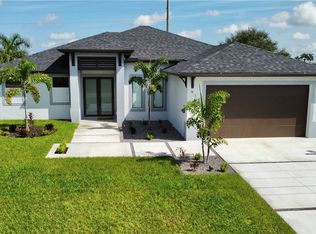 915 SW Embers Ter, Cape Coral, FL 33991