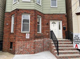 603 16th St, Union City, NJ 07087