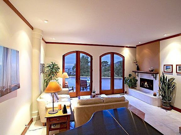 Great Room with Fireplance and Ocean View Decks