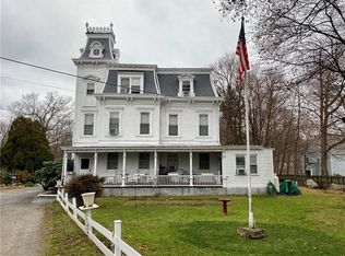1860 E Main St FLOOR 1, Mohegan Lake, NY 10547