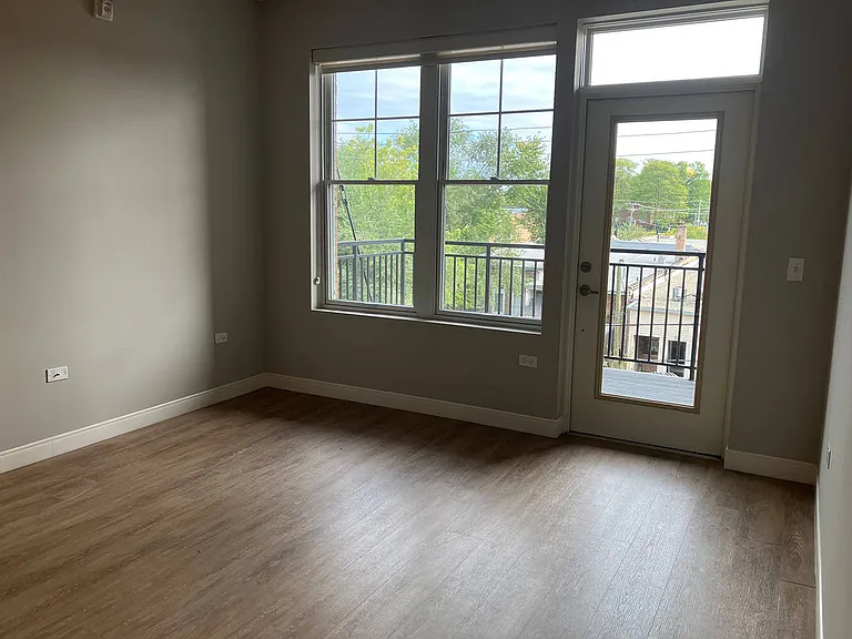 HIGHPOINT Clarendon Hills — Photo 77