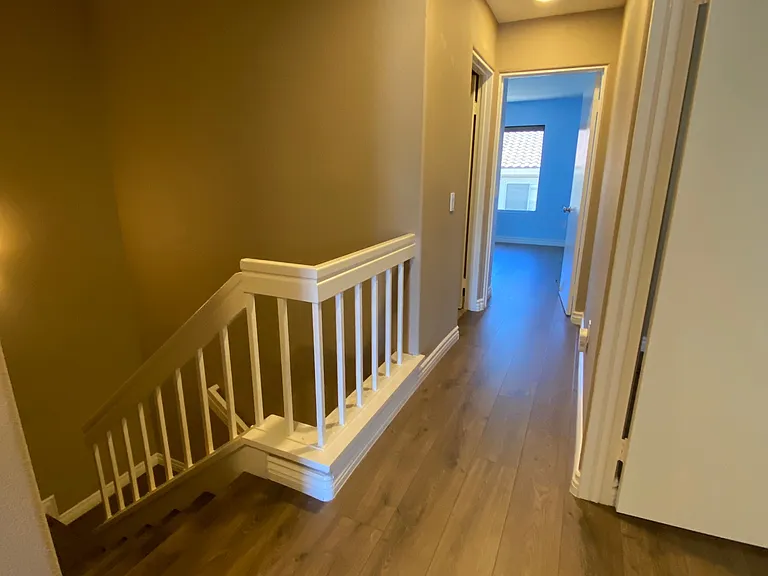 12488 Creekview Dr — Photo 7