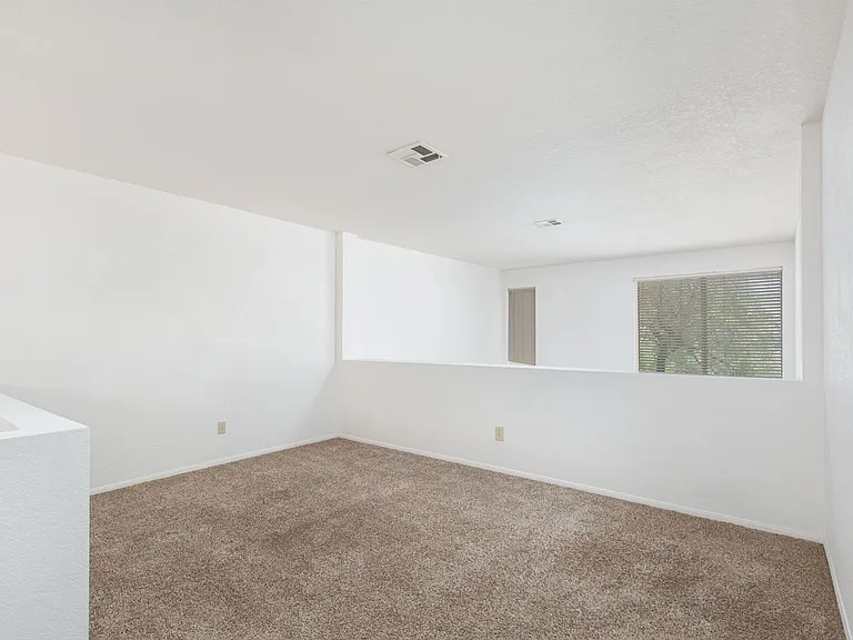 7281 Vista Bonita Dr — Photo 17