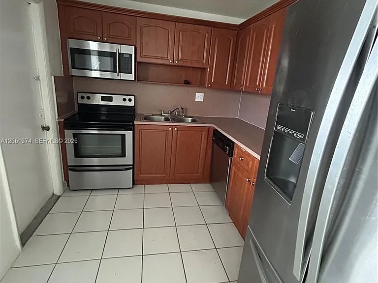 14180 SW 84th St #208G — Photo 3