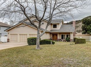 16086 Comet Way, Santa Clarita, CA 91387