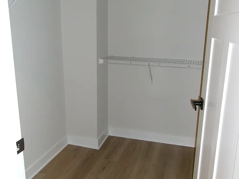 214 Dana Dr — Photo 12