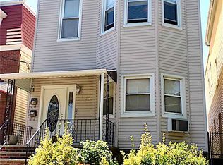 105 Maple St #2, Weehawken, NJ 07086