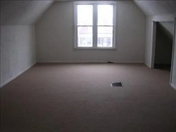 6421 S Claremont Ave, Chicago, IL 60636