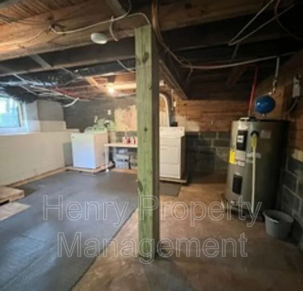 309 Williams St — Photo 29