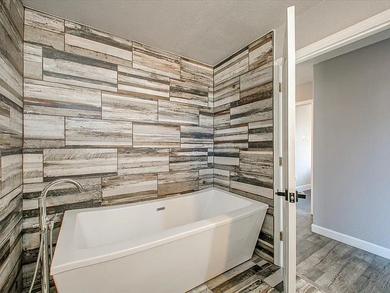 13734 W Meadowdale Dr — Photo 26